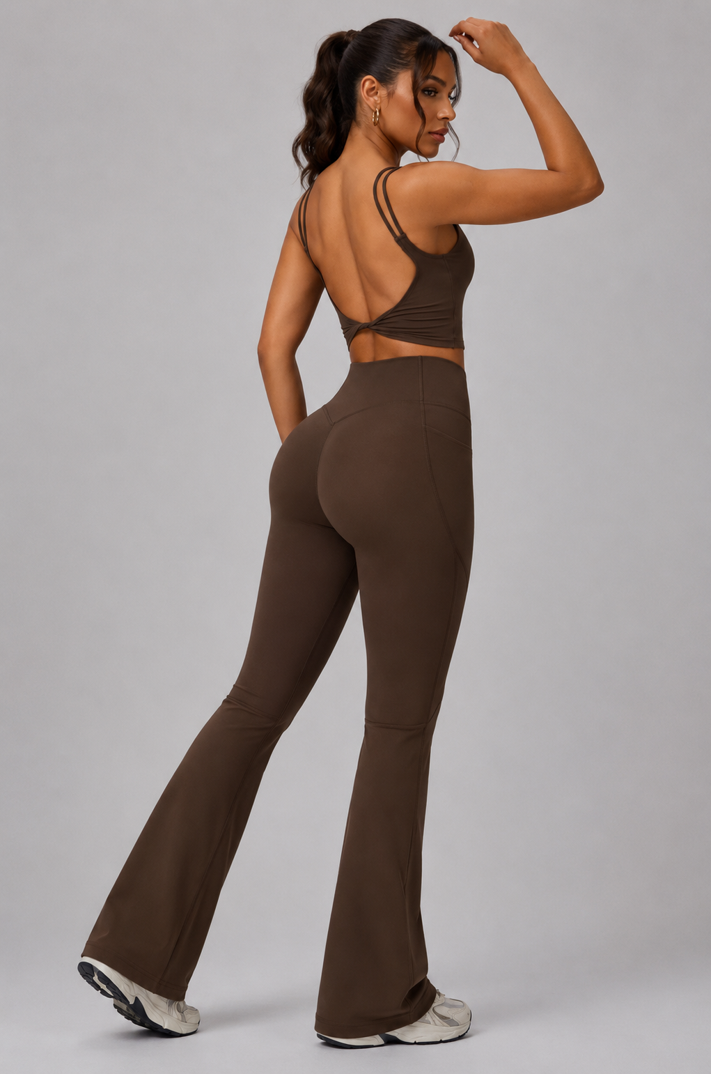 Twist Back Set