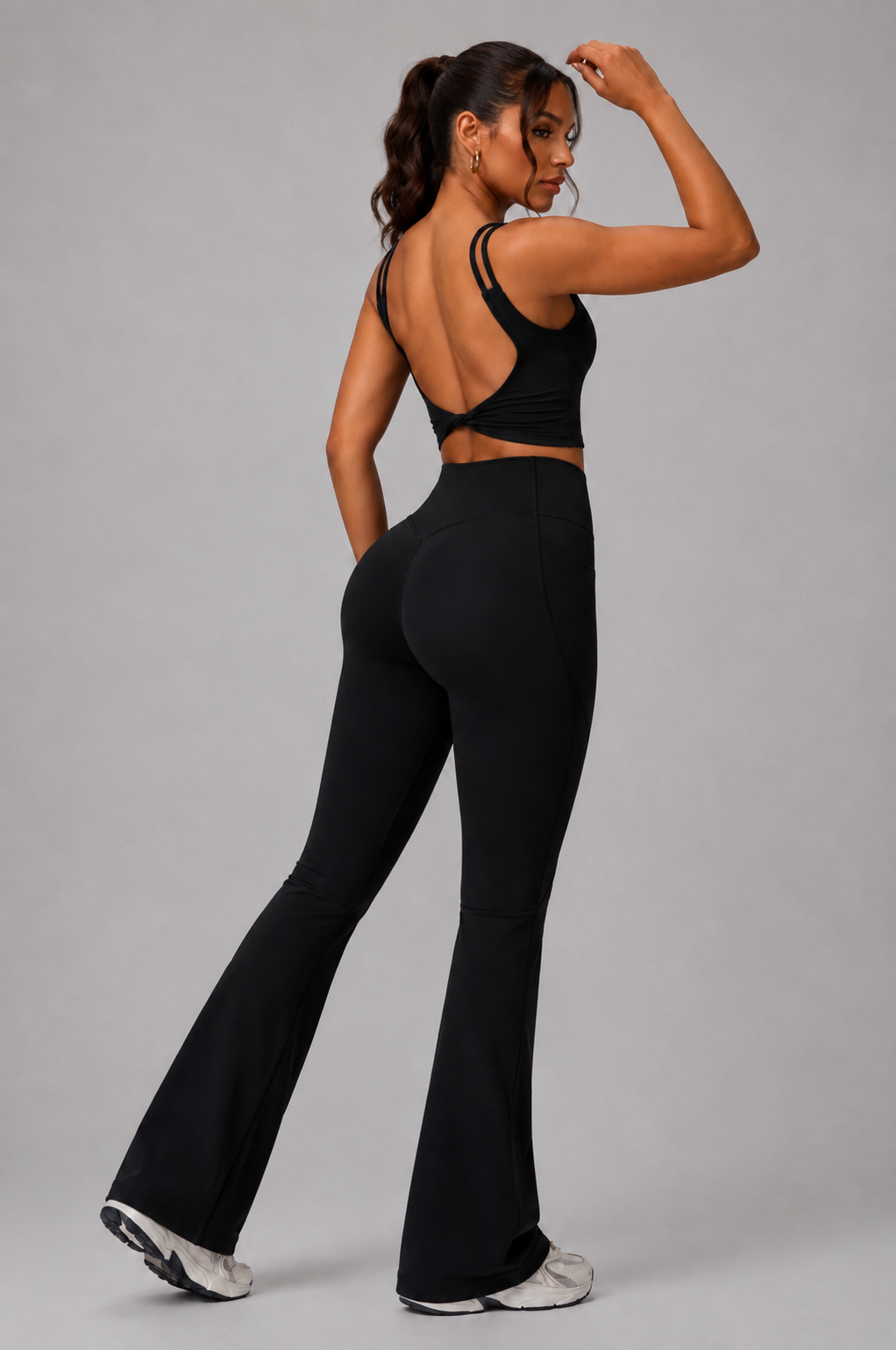 Twist Back Set